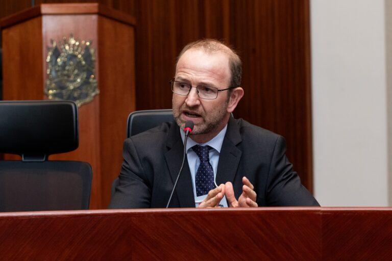 Read more about the article Fabiano Menke participa dos debates da Comissão de Juristas criada pelo Senado Federal para a Reforma do Código Civil